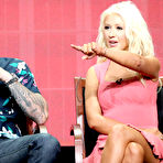 First pic of Christina Aguilera sexy at 2013 Summer TCA Tour