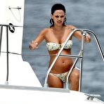 First pic of Rachel Bilson pregnant in bikini on a boat in Barbados
