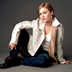 First pic of Julia Stiles sexy posing scans from mags