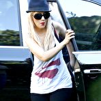 Third pic of Christina Aguilera sexy paparazzi shots in Los Angeles