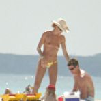 Fourth pic of Elle MacPherson - CelebSkin.net Free Nude Celebrity Galleries for Daily Submissions