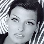 First pic of Linda Evangelista nude photos and videos