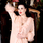First pic of Dita Von Teese Exposed at Glamour Films