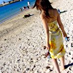 Second pic of Yua Aida - Cute Asian model likes posing on the beach