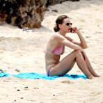 Fourth pic of Hilary Swank sexy in bikini on the beach