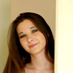 First pic of FTV GIRLS presents Natasha in "Fresh Day - A Morning shoot Relaxed and Pleasant" added on 02-28-2004