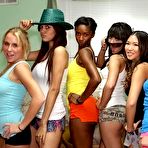 First pic of real college chicks from real dorm room in usa getting naughty ;]