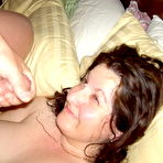 First pic of WifeBucket.com - Real submitted pics of amateur housewives from nextdoor!