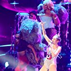 Third pic of Miley Cyrus sexy performs at 2013 MTV VMA