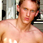 First pic of Blue Eyed Smooth Texan Gallery at CollegeDudes