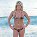 Second pic of Brooke Hogan sexy posing in bikini on the beach in Miami