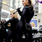 First pic of amazing Beyonce cameltoe free photo gallery - Celebrity Cameltoes