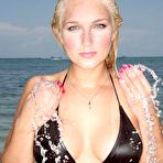 Second pic of Brooke Hogan posing sexy in bikini photoshoot