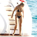First pic of Sienna Miller relaxing in bikini on the yacht on Ibiza