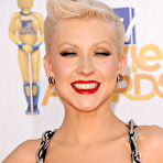 First pic of Christina Aguilera sexy at MTV Movie Awards stage and redcarpet