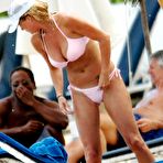 Fourth pic of Rachel Hunter :: THE FREE CELEBRITY MOVIE ARCHIVE ::