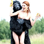 Third pic of Becca and the beast - FREE PHOTO PREVIEW - WATCH4BEAUTY erotic art magazine