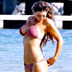 Second pic of Luisa Zissman inspects her pussy on a beach