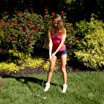 First pic of HOLE IN ONE with Riley Reid - ALS Scan