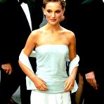 First pic of Actress Natalie Portman paparzzi topless and see thru pictures | Mr.Skin FREE Nude Celebrity Movie Reviews!