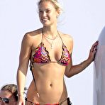 Third pic of :: Largest Nude Celebrities Archive. Bar Refaeli fully naked! ::