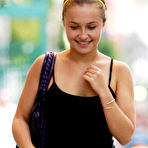 Fourth pic of Hayden Panettiere cameltoe free photo gallery - Celebrity Cameltoes