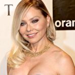 First pic of Ornella Muti shows cleavage at Vienna Filmball