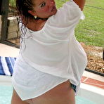Fourth pic of Monster boobed plump bbw Tracy pose for photos -  Monster boobed on bbw Tracy