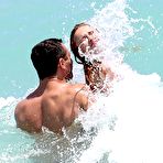 Second pic of Hayden Panettiere caught in bikini in Miami