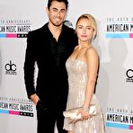 Second pic of Hayden Panettiere at American Music Awards 2012