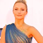 First pic of Hayden Panettiere posing at Emmy Awards