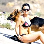 First pic of Kelly Carlson sexy in bikini on the beach with her dog