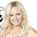Fourth pic of Malin Akerman shows sexy cleavage