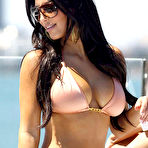 Second pic of Kim Kardashian showing her huge big boobs