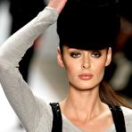 First pic of Nicole Trunfio