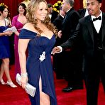 First pic of Mariah Carey shows cleavage at Oscar ceremony redcarpet