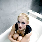 Fourth pic of PinkFineArt | Ash Hollywood Takes Bath from Juliland