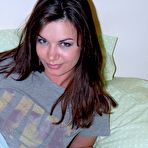 First pic of Cute amateur girl friend Amber just wakes up at She Devils.