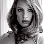 Second pic of Jessica Chastain non nude mag photos