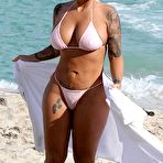 First pic of Amber Rose big boobs and ass in pink bikinie