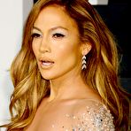 First pic of Jennifer Lopez sexy cleavage at Vanity Fair Oscar Party