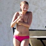 Second pic of :: Largest Nude Celebrities Archive. Nicole Richie fully naked! ::