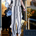 Third pic of Popoholic  » Blog Archive   » Kendall Jenner Goes On A Braless Shopping Spree In NYC