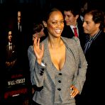 First pic of Tyra Banks shows cleavage paparazzi shots