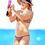 Second pic of :: Largest Nude Celebrities Archive. Alyson Hannigan fully naked! ::