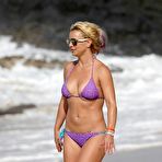 Second pic of Britney Spears sexy in bikini candids