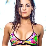 First pic of Tropical Brunette Posing Wet