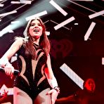 Fourth pic of Hailee Steinfeld performs at Jingle Ball 2015