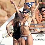 First pic of Rita Ora camel toe in bikini on a yacht