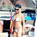 Third pic of Rita Ora camel toe in bikini on a yacht